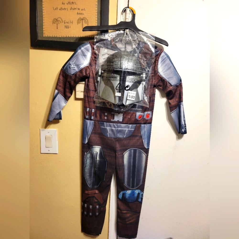 Kids STARS WARS Space Warrior Jumpsuit Costume - Brown and Silver Size Small